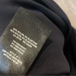 Aritzia •  Babaton Contour V-neck Romper black medium Photo 8