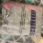 Champion tee Photo 2