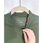 No Boundaries  top Photo 6