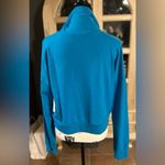 Beyond Yoga  All Time Cropped Yoga Pullover Sweatshirt Photo 3