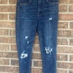 American Eagle  super high rise jegging 6 short distressed medium wash Photo 0