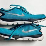 Nike Training Women's Athletic Sporty Running Swoosh Logo Sneakers Sz 8.5 Photo 11