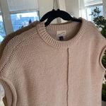 Universal Threads Shirt Sweater Photo 3