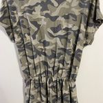 Pink Lily Camo Romper Photo 4