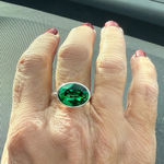 Handcrafted sparkly ring made with green Swarovski crystal size 8 Silver Photo 1