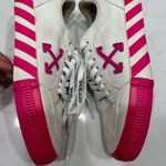 Off-White Sneakers Photo 0