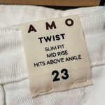 AMO White Twist Sea Salt Raw Hem Distressed Slim Fit Jeans Mid Rise Womens 23 Photo 2