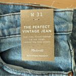 Madewell NWT  The Perfect Vintage Jean Charnley Wash Light Blue Size 31 Photo 3