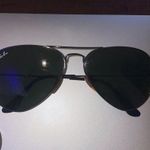 Ray-Ban Aviators Photo 0