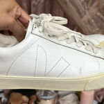 VEJA  Esplar Sneakers Women’s Size 7 White Photo 0