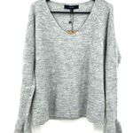 VERO MODA  size Large gray v neck sweater‎ bell sleeves NEW v neck ruffle blouse Photo 0