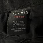 Torrid  SZ 12 TALL Sky High Skinny Jeans Distressed Stretch Zip-Fly Pockets Black Photo 8