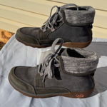 Chacos Chaco Castlerock Gray Ankle Women’s Boots with Knit Cuff Size 8 Photo 0