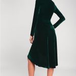 Lulus  Silver Screen Green Velvet Long Sleeve Midi Dress Small Holiday Party Photo 1