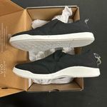 New Vionic Malibu Black Canvas Slip On Sneakers 7.5 Wide Photo 3