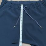 Lululemon  On The Fly‎ Crop Woven True Navy Capri Pants Size 10 Photo 7