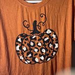 Women’s large Orange Pumpkin Graphic leopard T Photo 2