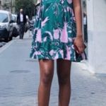 Aritzia Women’s Green floral dress “Sunday Best “ Raleigh Sz. Small EUC Photo 4