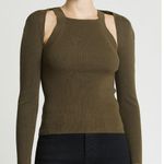 Pistola Jolene Shrug in
Vineyard Photo 1