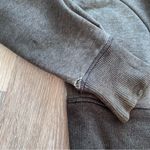 Lululemon  gray‎ hug it out jacket Photo 2
