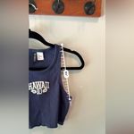Divided  By H&M Women’s Hawaii 10 Cropped Navy Tank Size XS Photo 6