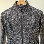 Lululemon Women’s 6 Lightly Jacket Luon Suited Jacquard Black White. Photo 2