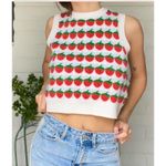 Levi's Levi’s Sweetie Strawberry Knit Sweater Vest Red Green White Printed Crewneck Photo 9