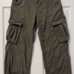 Divided  women's Cargo Pants in Dark Olive Photo 0