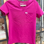 FIGS  Catarina Scrubs Top medical short sleeve Ultra Rose magenta vneck pocket Photo 0