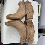 Sofft NWOB Chantey Italian Leather Tan Booties Boots (size 8.5) Photo 5