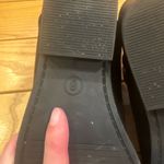 Universal Threads Universal Thread Size 8 Faux Leather Nora V-Cut Black Ankle Booties. Photo 3