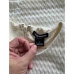 Club Monaco  Cream/White Long Sleeve Textured Dress Size 0 Photo 2