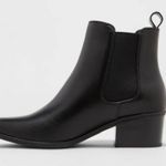 Target Ellie Black chelsea boots Photo 0