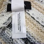 Akira slanted stripe poncho with fringe edge Photo 15