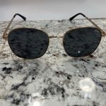 Quay Australia Quay Jezebell Rimless Gold Frame / Smoke Lens sunglasses EUC Photo 1