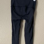 Lululemon Reveal Crop 15" Photo 6