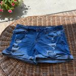 Aeropostale  Womens Shorts Size 6 Destructed Denim Cuffed Ripped Blue‎ Jean Photo 6