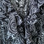 Sunny Leigh 🖤🤍  Macy’s Lightweight Crinkly Ruffles Buttons Feminine Romantic Photo 4