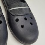 Crocs  JUNEAU BLACK SLIP ON LOAFERS WITH STRETCHY UPPER STRAP WOMENS 7 Photo 3