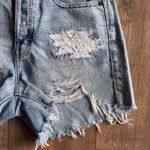 American Eagle 90s Boyfriend Distressed High Rise Button Fly Jean Shorts Sz 4 Photo 3