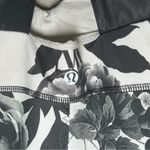 Lululemon Practice Daily black & white floral tank top women’s size small 4 Photo 9