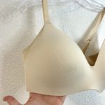 Knix Wingwoman Bra Size 6 Beige Tan Cream Sand Wirefree Photo 5