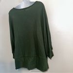 Gyft super soft 3/4 sleeve Green Sweater size Medium Photo 5