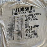 Taylor Swift Beige Tour Tee Photo 4