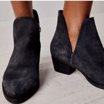 Free People double charm v boots sz 36 Photo 0