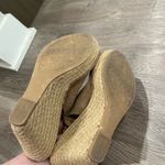 Not Rated  wedges Photo 4