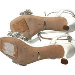 Badgley Mischka Womens Telissa Satin Jeweled Kitten Heels Sandals Size 5 Photo 4