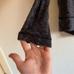 Lululemon Exhalation Pullover II Heathered Marled Black / Gray Long Sleeve Sz 6 Photo 8