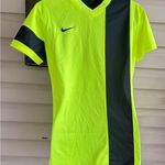 Nike Striker III short-sleeved soccer jersey Photo 3
