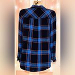 BeachLunchLounge Beach Lunch and Lounge Blue and Black Plaid Button-Up Shirt size XSmall Photo 1